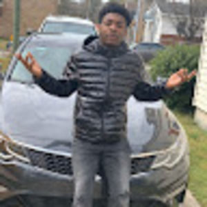 Meet your Posher, Moneyman